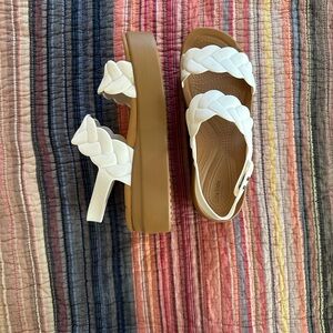Crocs Brooklyn Low Wedge sandals in white